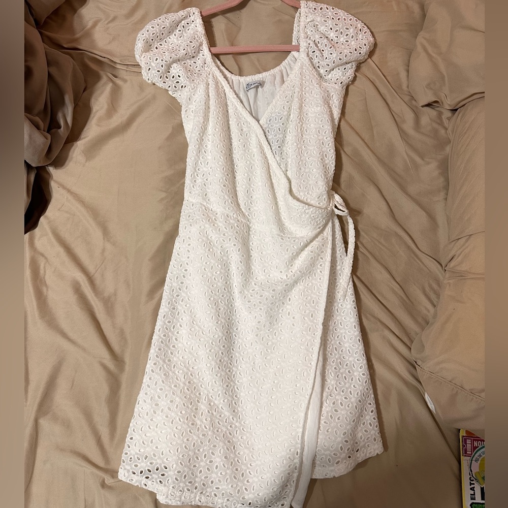 New w Tags Hollister White Wrap Dress | Size Medium